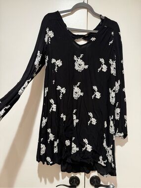 Very Loved, Free People Black Tunic Dress with White Floral Embroidery